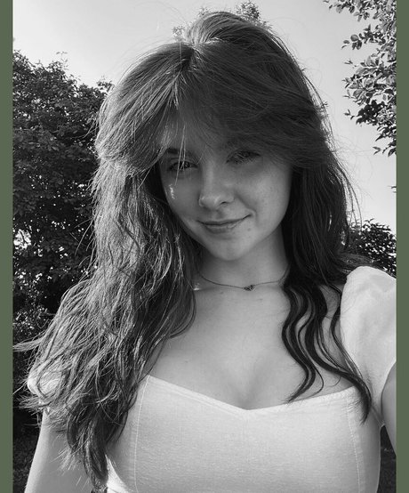 Laura Anne ポルノスター 写真