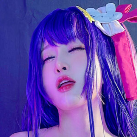 tiny asa トップモデル 写真