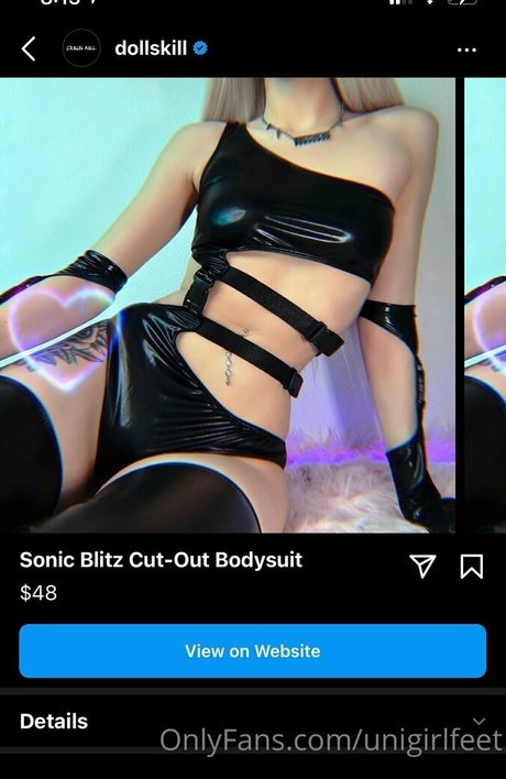 アジア人オナニーオンリーファンズ エロチック 写真