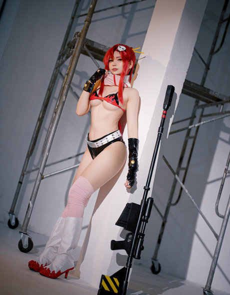 ZinieQ スター 裸 写真