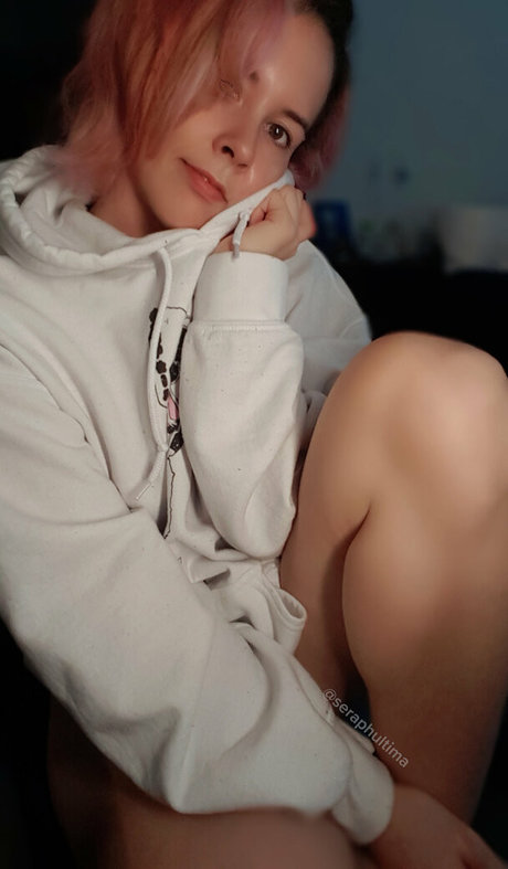 熟女中出しオンリーファンズ 美しいヌード 画像