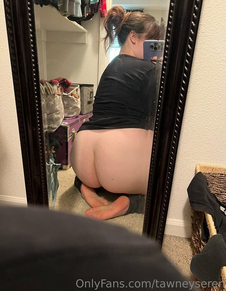 tawneyseren セクシーなポルノスター 写真