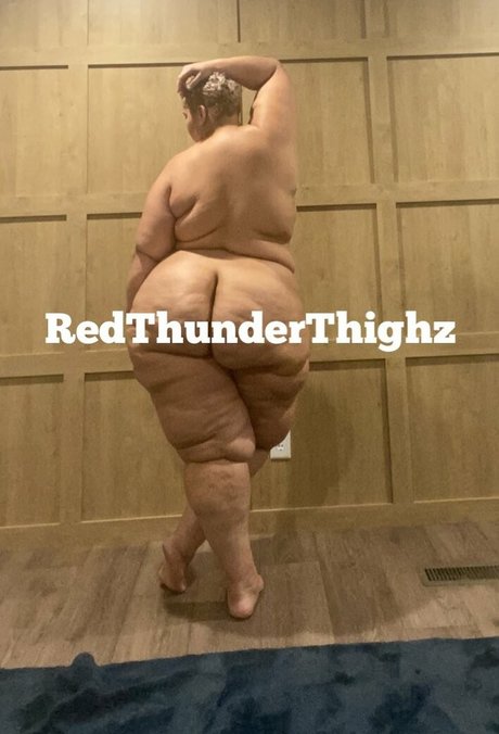 RedThunderThighz ポルノスター セクシー ギャラリー