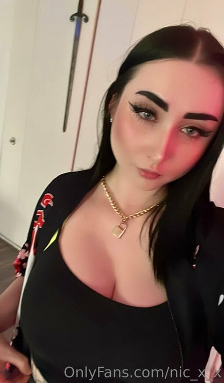 nic x x ヌード女優 写真