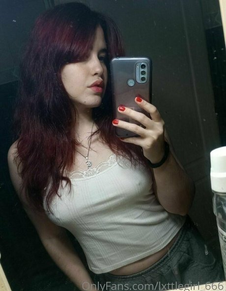 lxttlegirl 666 美しいポルノスター 写真