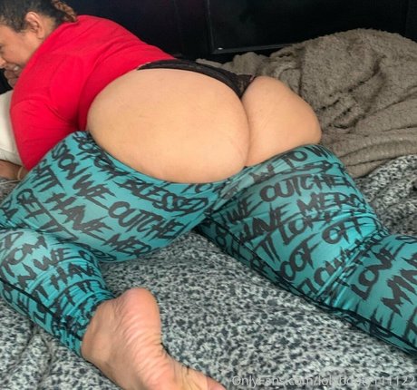 lolabooty111122 ポルノスター ホット 画像