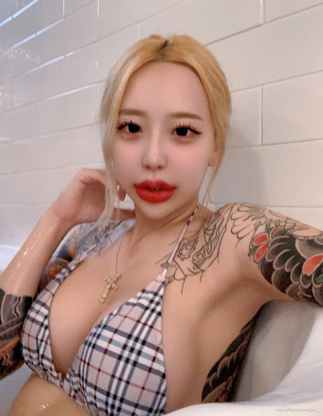 Jee i queen セクシーなスター 画像