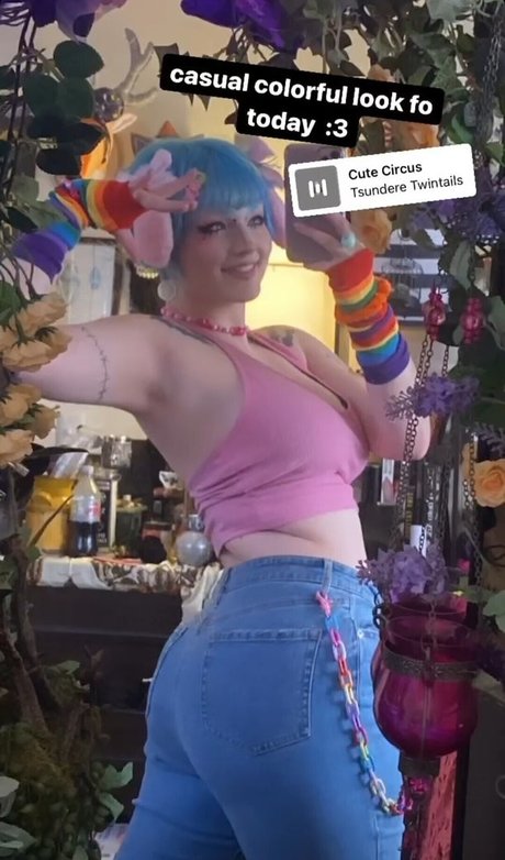 Succubus_sushi ポルノ女優 写真