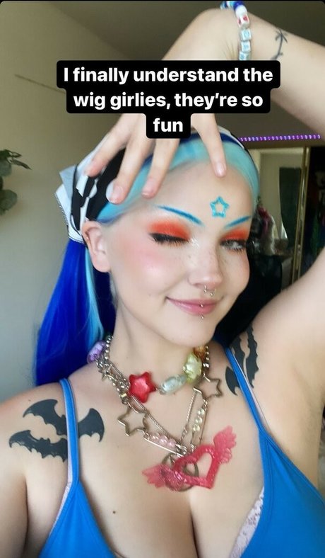 Succubus_sushi エロティックなポルノスター ギャラリー