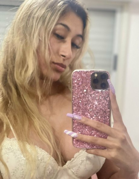 serenaamoon ポルノスター xxx 画像