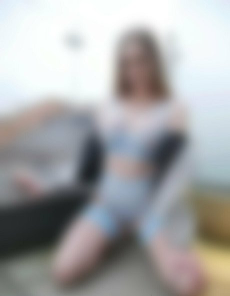 ボールオンリーファン ホットヌード 写真