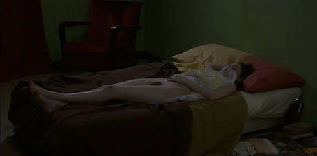 Roxane Mesquida ヌードモデル 画像