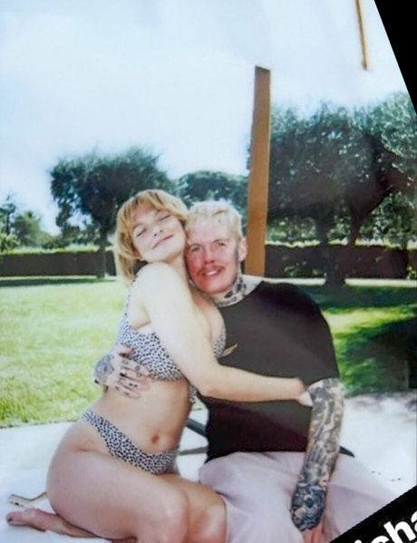 逆輪姦 オンリーファンズ ポルノ ギャラリー