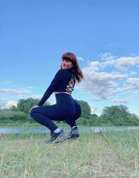 vixenalisa 裸の女優 写真