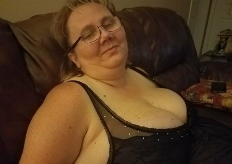 BBC 妊娠 オンリーファンズ ポルノ 写真