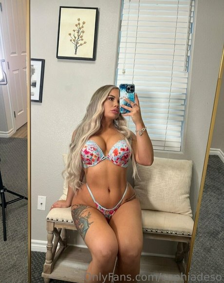 大学のオンリーファンズ アートxxx 写真