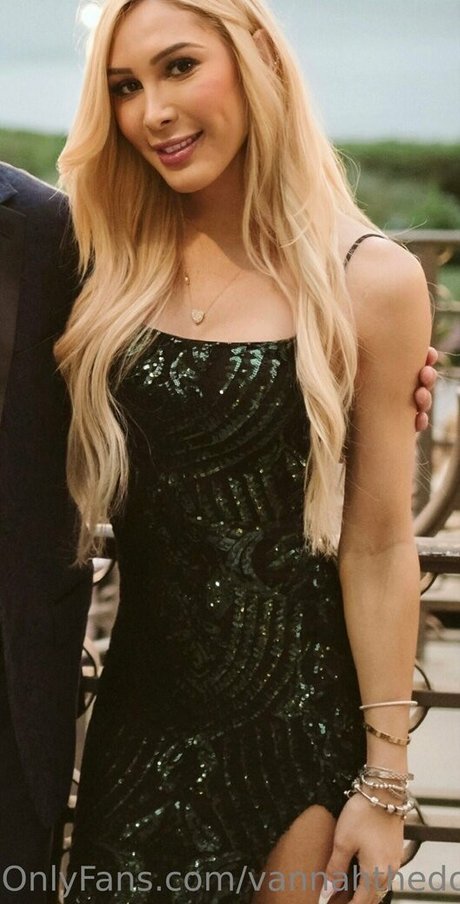 vannahthedoll free ホットスター 写真