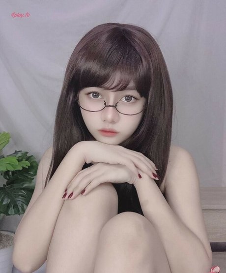 Violet Airis 素敵なモデル アーカイブ