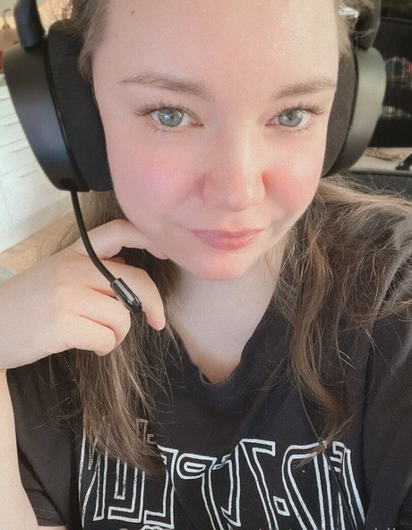dirtydicegoblin セクシーなスター 写真