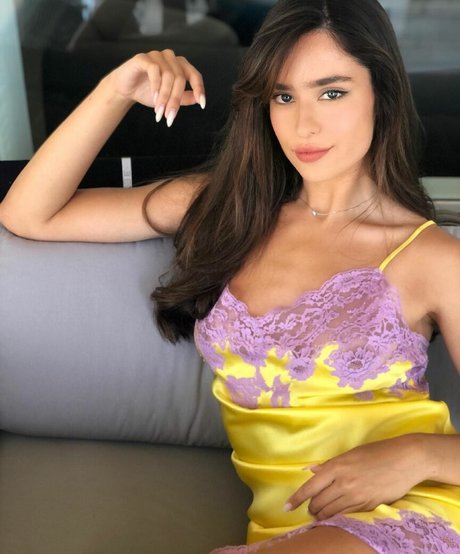 Dana Fasenko ポルノスター 写真