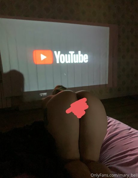 Mary Bell top profile image