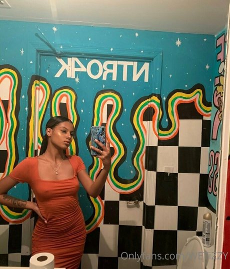 巨根アナルオンリーファンズ 無料セクシー 画像