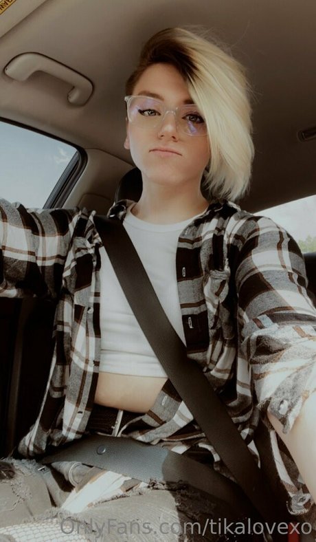 アナルファックオンリーファンズ 裸 ギャラリー