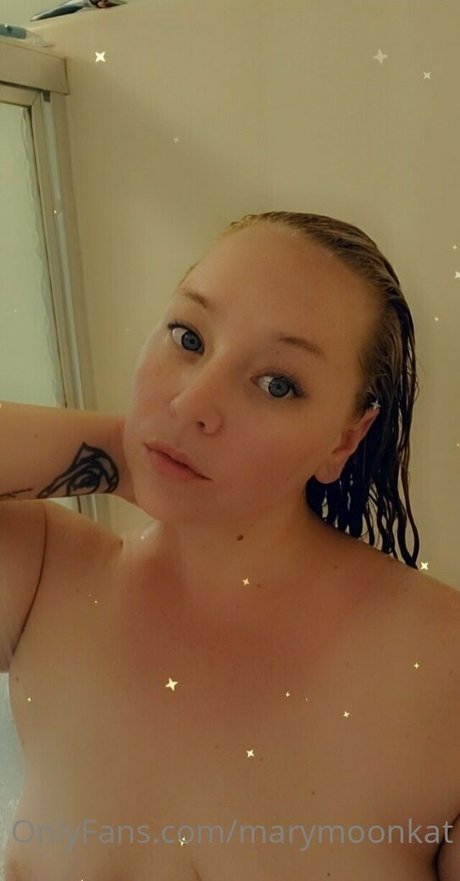 marymoonkat ホットモデル 写真