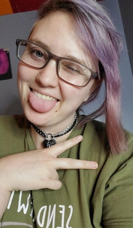 ラテン系ママオンリーファンズ セックス 画像