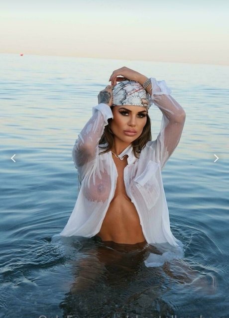 Chantelle Connelly 無料モデル ギャラリー