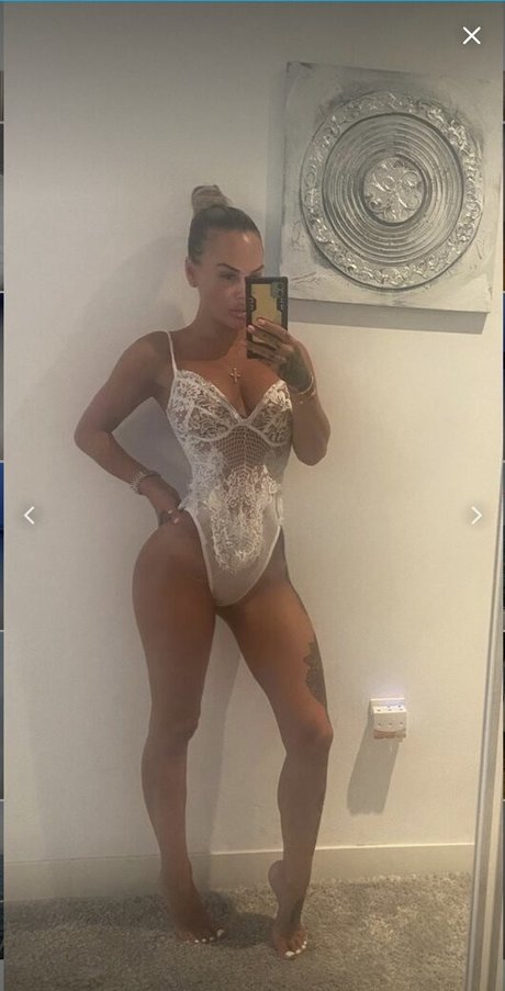 Chantelle Connelly かわいいモデル 画像