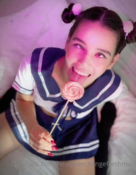 おならオンリーファンズ セクシー 画像