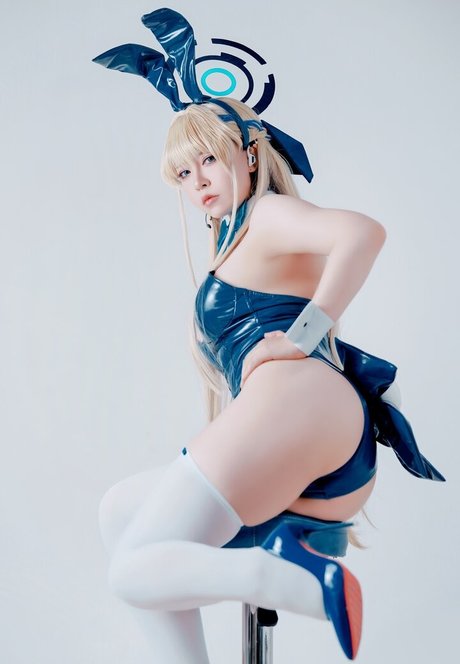 巨乳クーガーオンリーファンズ ホットxxx 写真