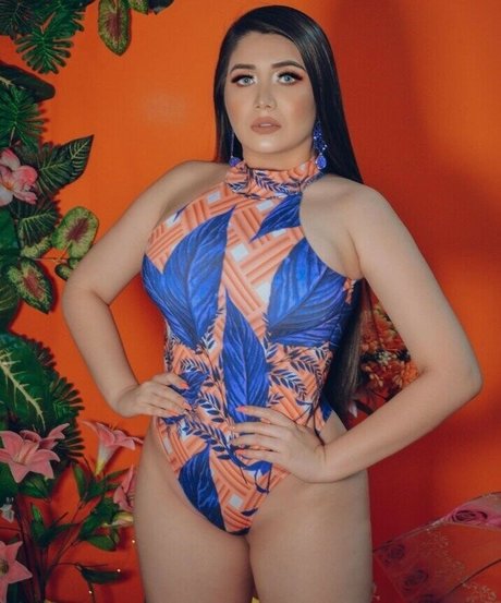 Luma Couttinho ポルノスター エロティック 写真