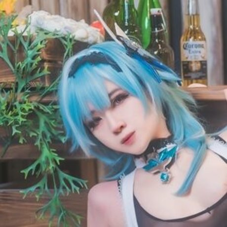 Hatori かわいいポルノスター 画像