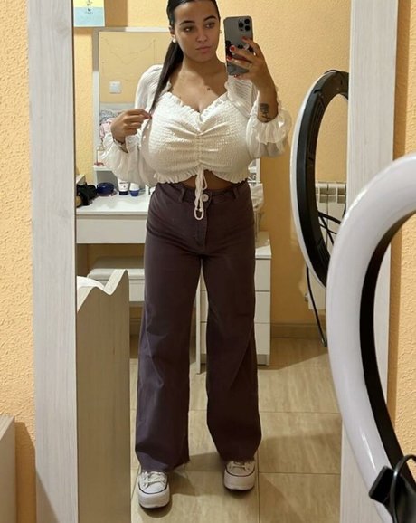 Anneris18 限定モデル 写真