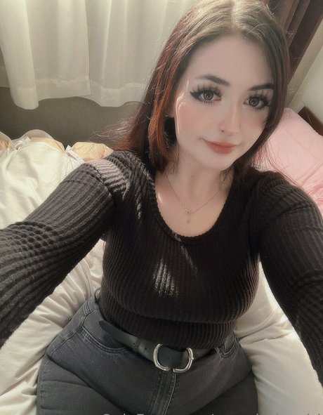 yosadthiccgirl XXXモデル 画像