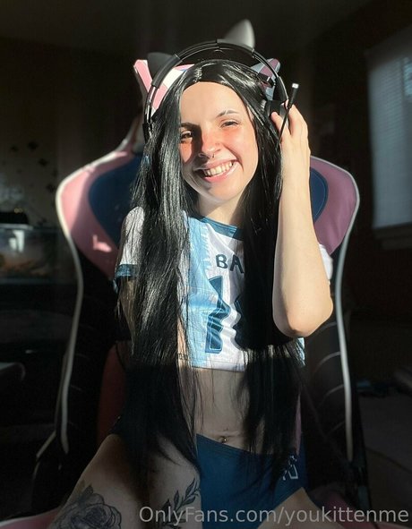 youkittenme ホットスター 写真