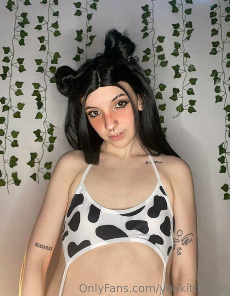 youkittenme アダルトモデル 写真