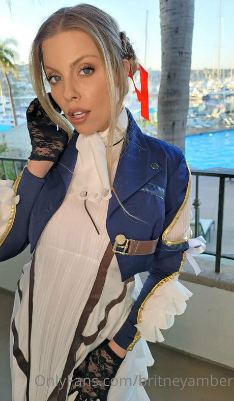 britneyamber 独占ポルノスター 画像