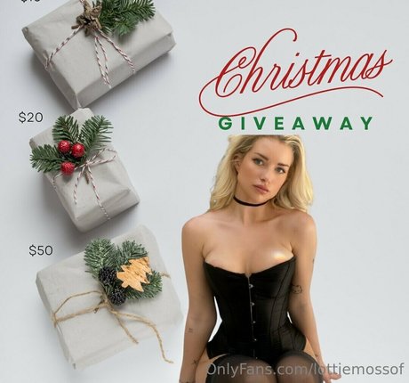 lottiemossof 高品質のポルノスター 写真