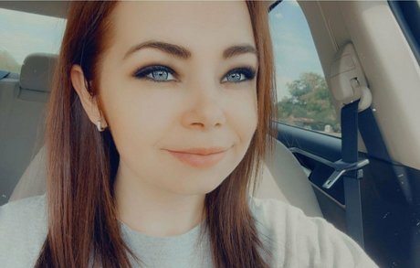 アマチュア DP オンリーファンズ アダルト 写真