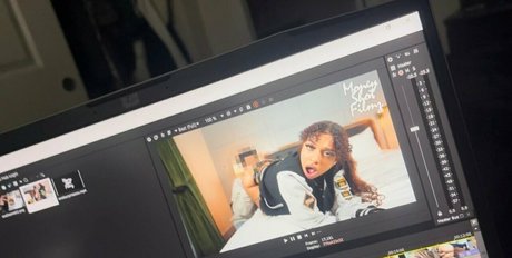 巨乳クーガーオンリーファンズ ポルノ 画像