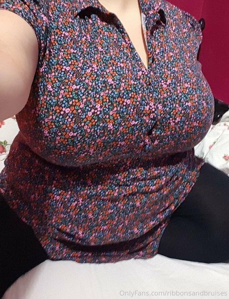 ribbonsandbruises ホットモデル ギャラリー