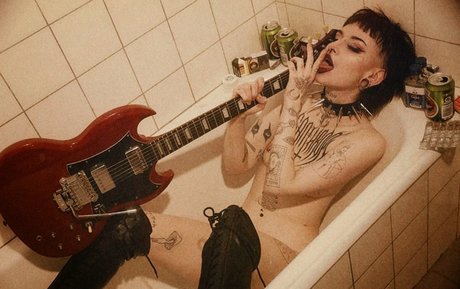 LittleDemonWitch xxxポルノスター 画像