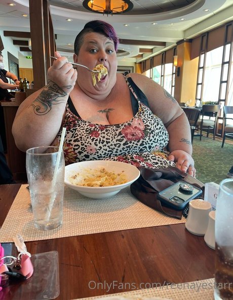毛深いBBW オンリーファンズ セクシーヌード アーカイブ