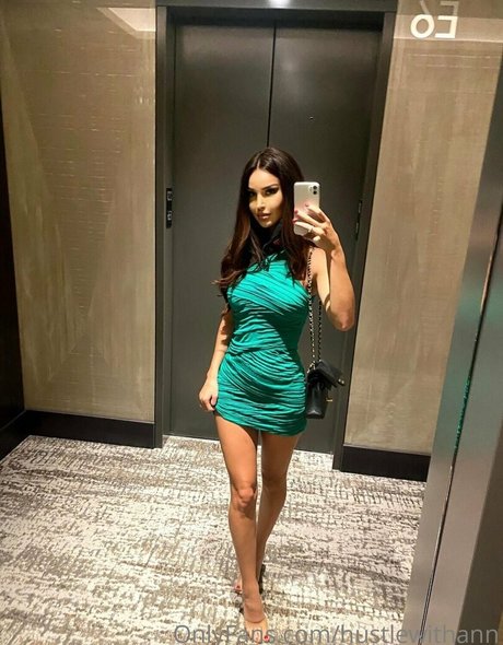 HustlewithAnn 独占女優 ギャラリー