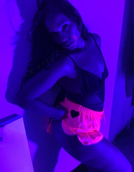 kangelstardustxo 素敵なモデル 画像