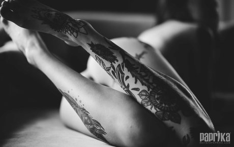 BBWランジェリーオンリーファンズ セックス 画像