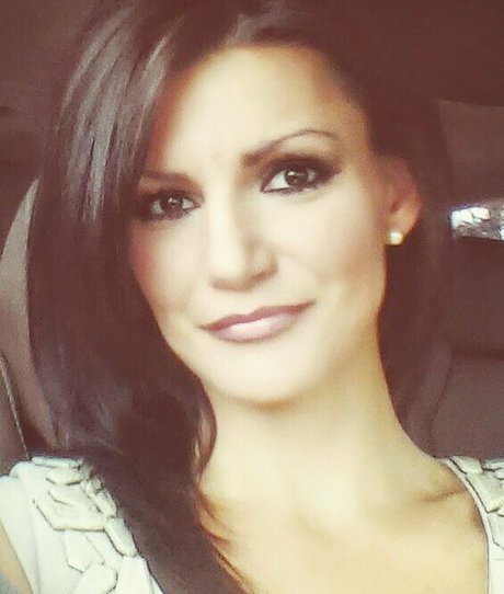 足を舐めるオンリーファンズ セックス 写真